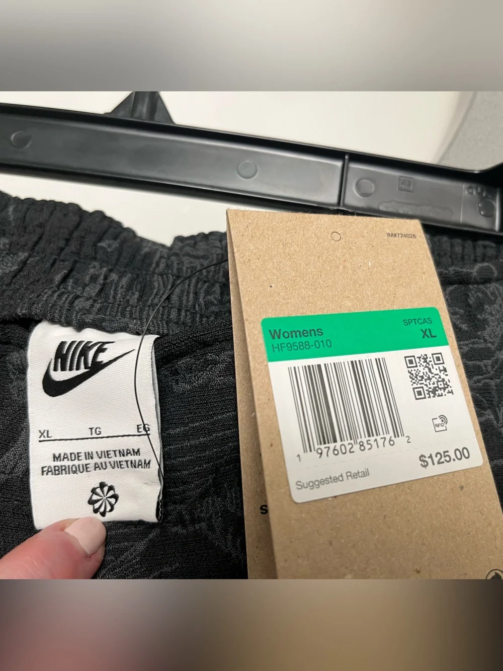 Nike Flared Jacquard Print Pants-NWT-size XL